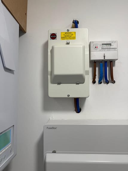 WhatsApp Image 2025-10-03 at 7.36.42 PM (1)